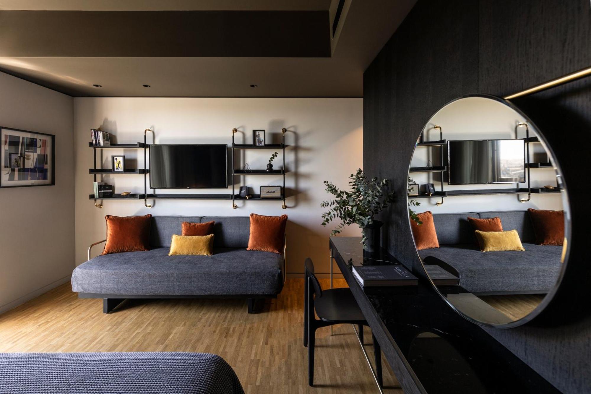 Deluxe Triple Room with Balcony